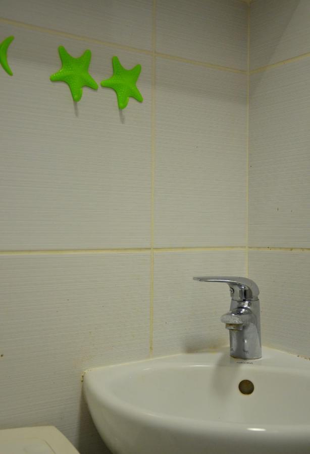 Brand New Apartment In City Center リヴィウ エクステリア 写真